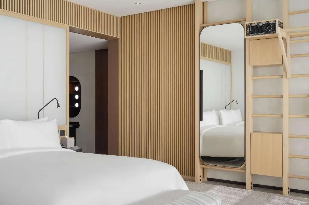 DOUBLE PREMIUM QUEEN BED Room, Siro One Za'abeel, Dubai