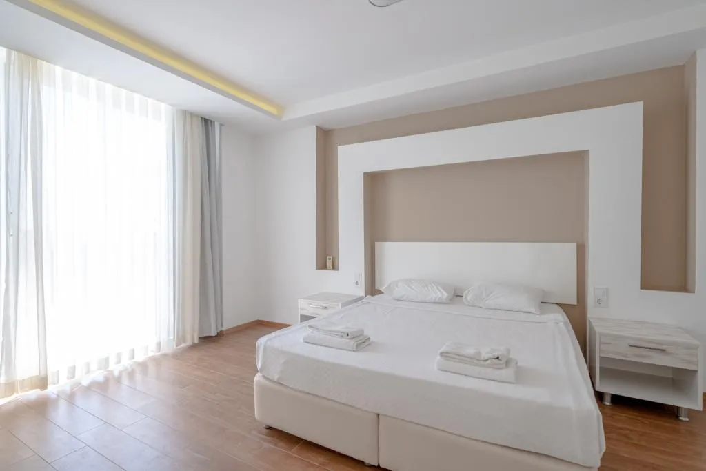 Room TWO BEDS Room, Adavillas, Izmir