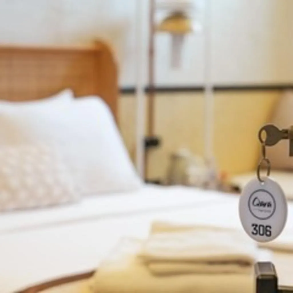TRIPLE TWO BEDS Room, Qara Otel, Izmir