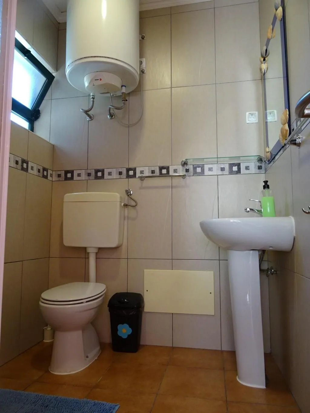 Room, Faro Beach Life Hostel, Algarve