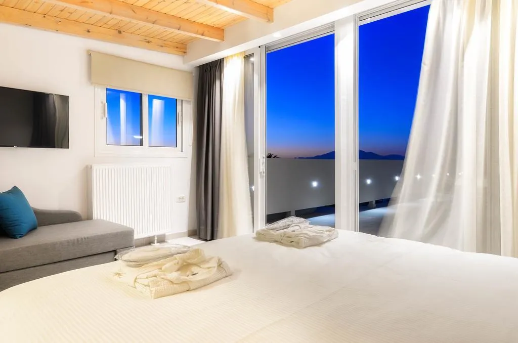 SUITE LUXURY Room, Iakinthos, Tsilivi Beach, Zante