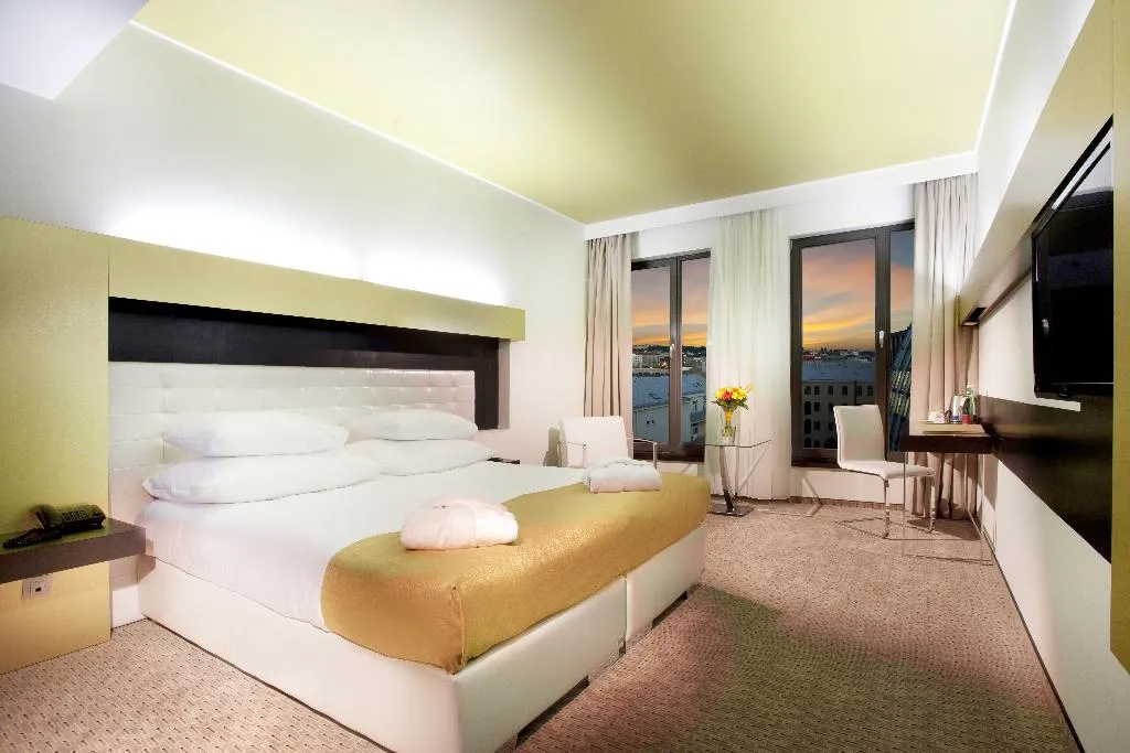 DOUBLE DELUXE Room, Grandior Hotel Prague, Prague