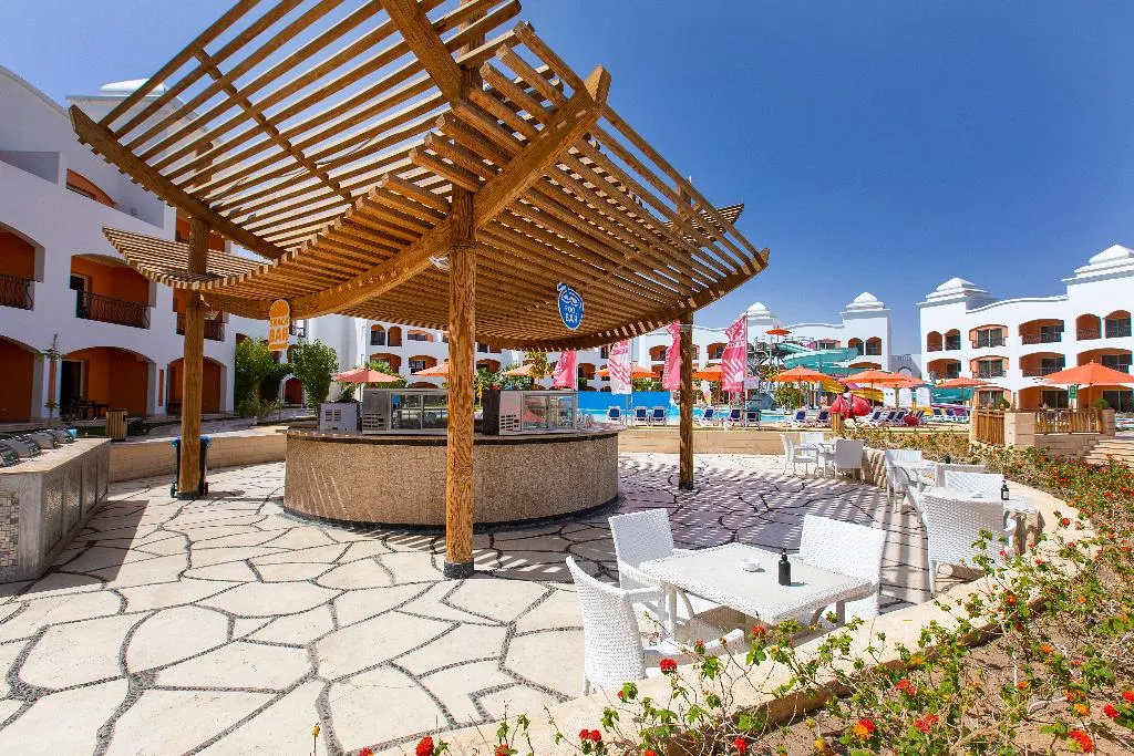 Terrace, Naama Waves Hotel, Red Sea Riviera