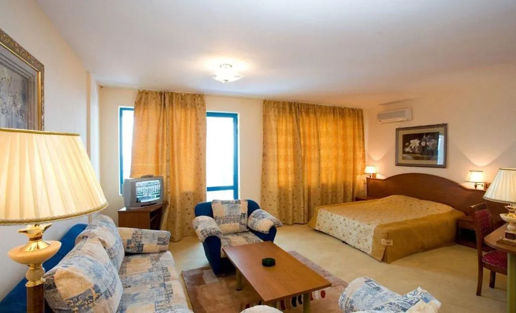 Room, Iceberg Hotel, Varna
