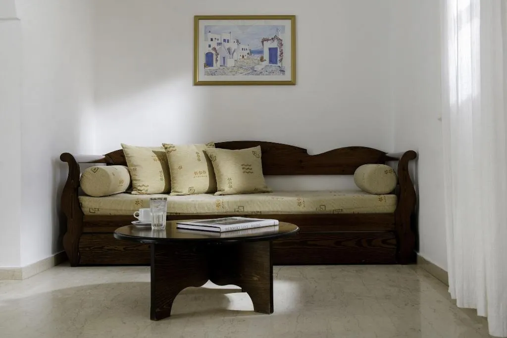 Room, Makris Beach Hotel, Santorini