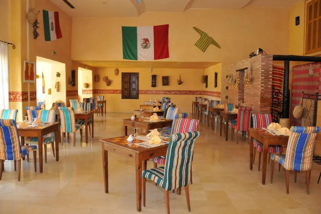 Restaurant, Chich Khan Hotel, Tunisia