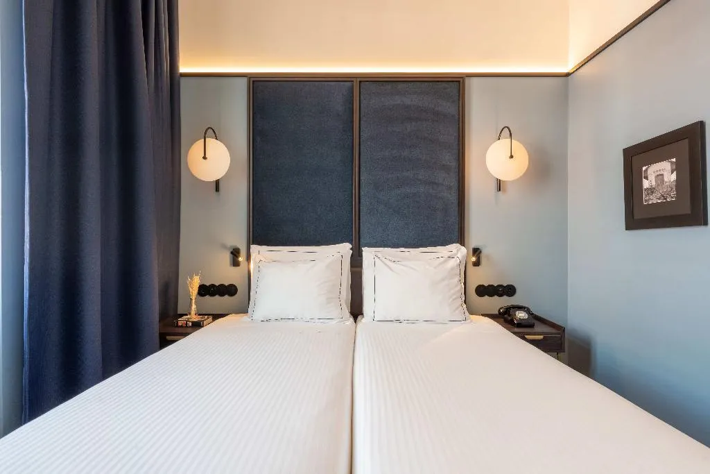 DOUBLE CLASSIC Room, The Editory Riverside Santa Apolonia Hotel, Lisbon