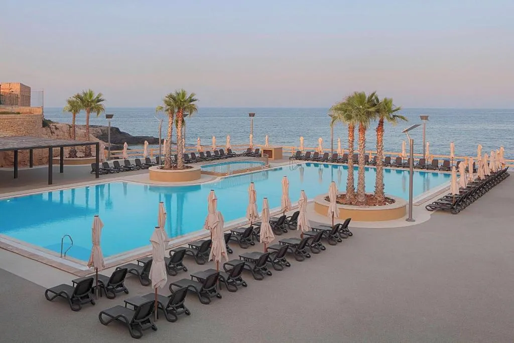 Pool, Westin Dragonara Resort, Malta