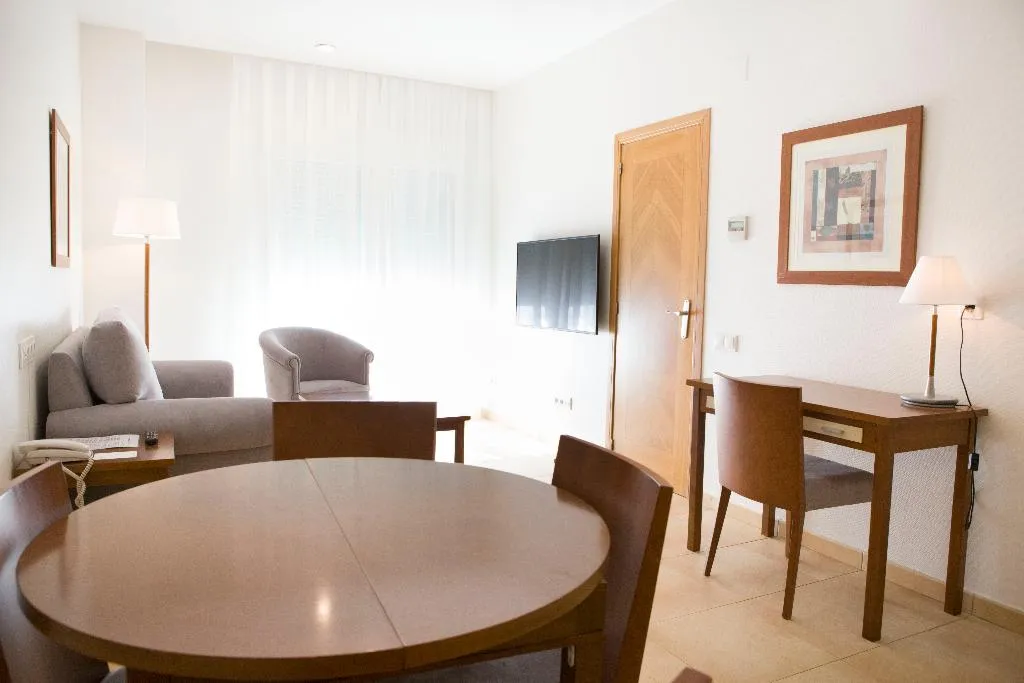 APARTMENT TWO BEDROOMS Room, Albufera Apartotel, Valencia