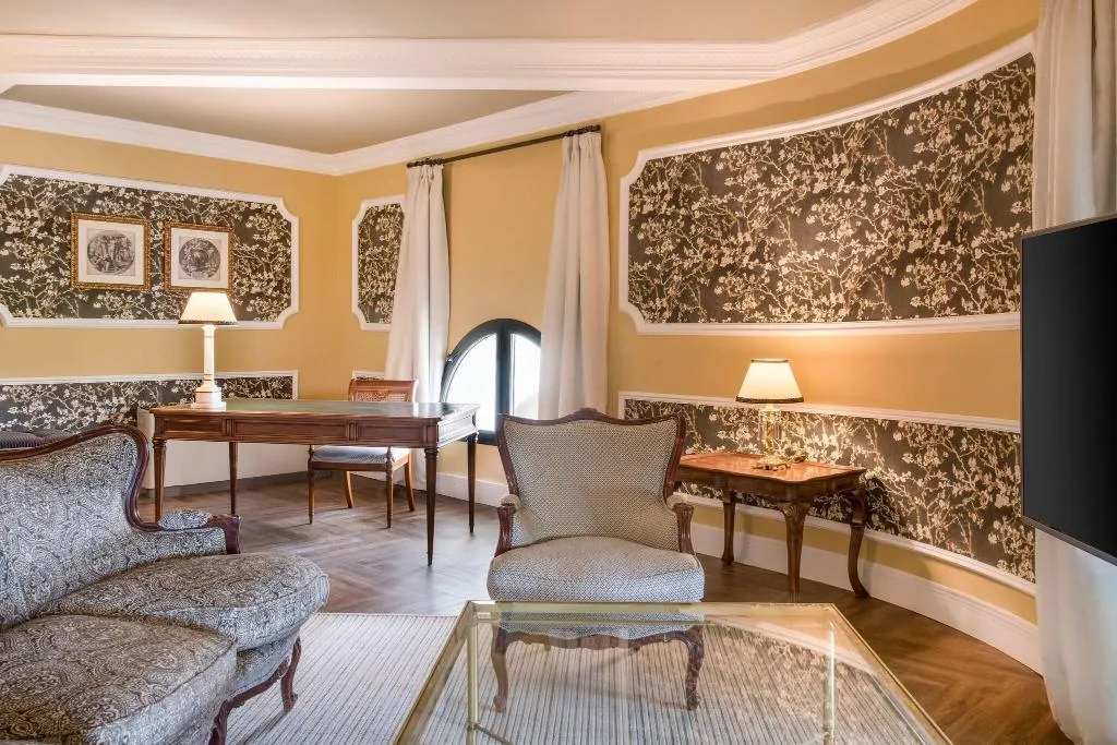 Room, AC Hotel Palacio del Retiro Autograph Collection, Madrid