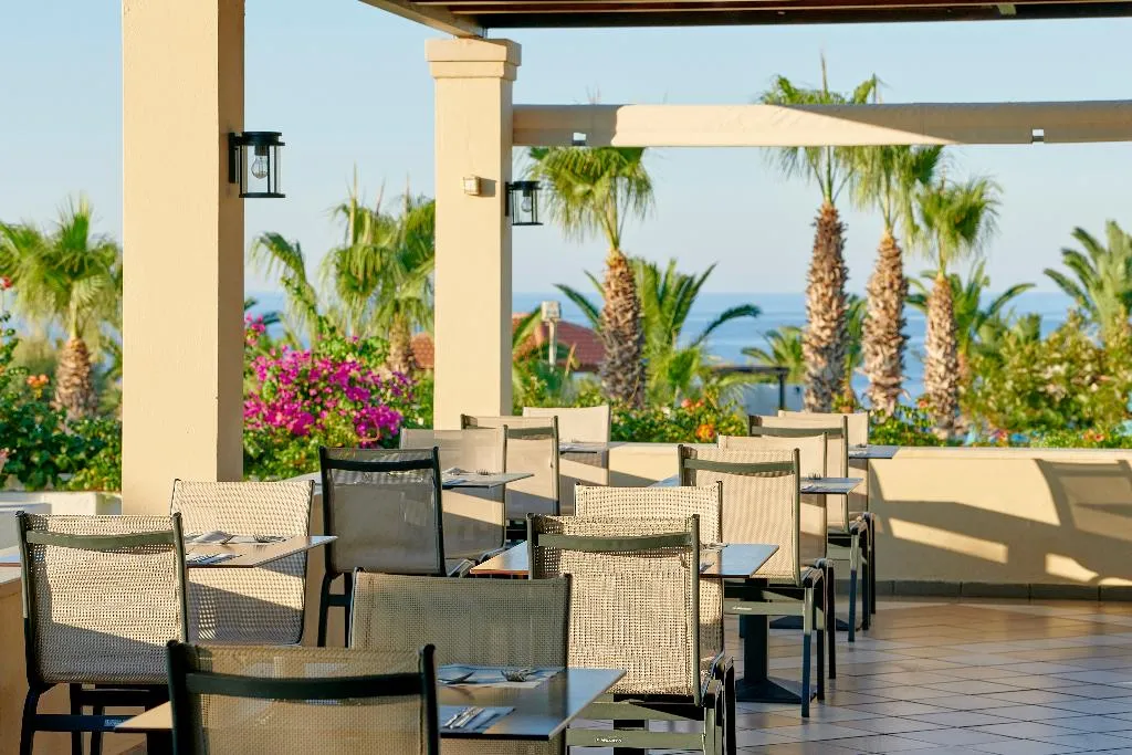Restaurant, Iberostar Waves Creta Panorama & Mare, Crete