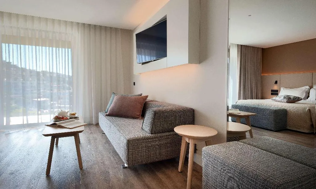 Room, Vincci EverEden, Athens