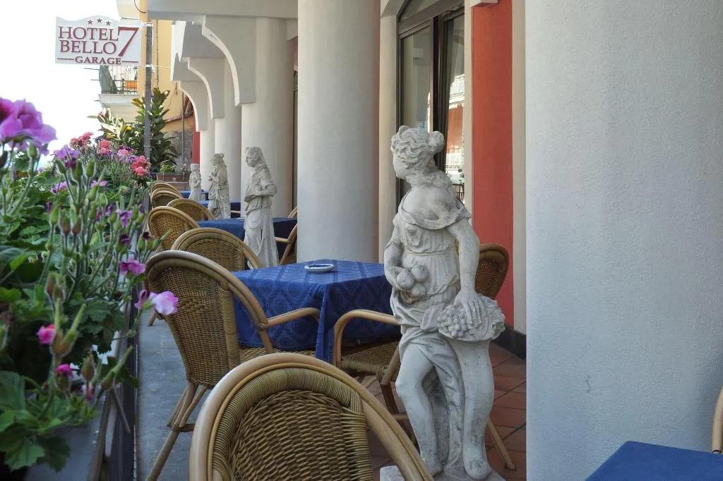 General view, Hotel Settebello, Naples
