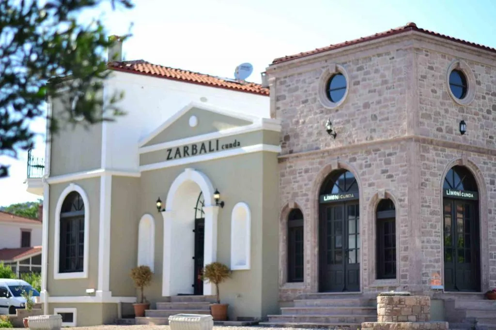 General view, Zarbali OtelCunda, Izmir