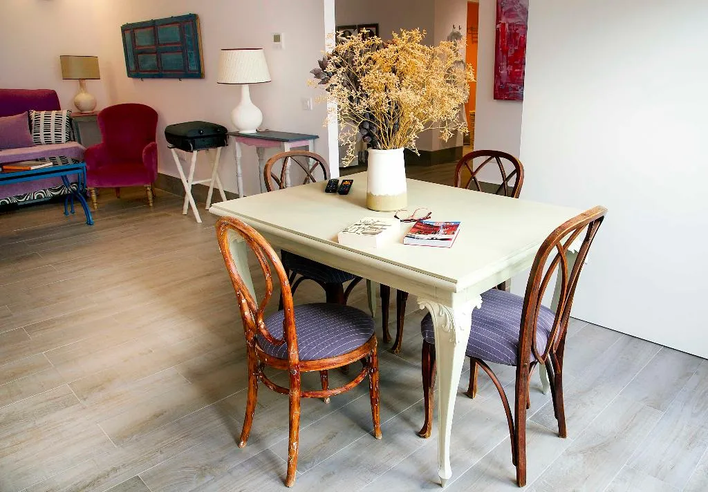APARTMENT DELUXE Room, Overland Suites Catedral Luxury Apartments, Seville