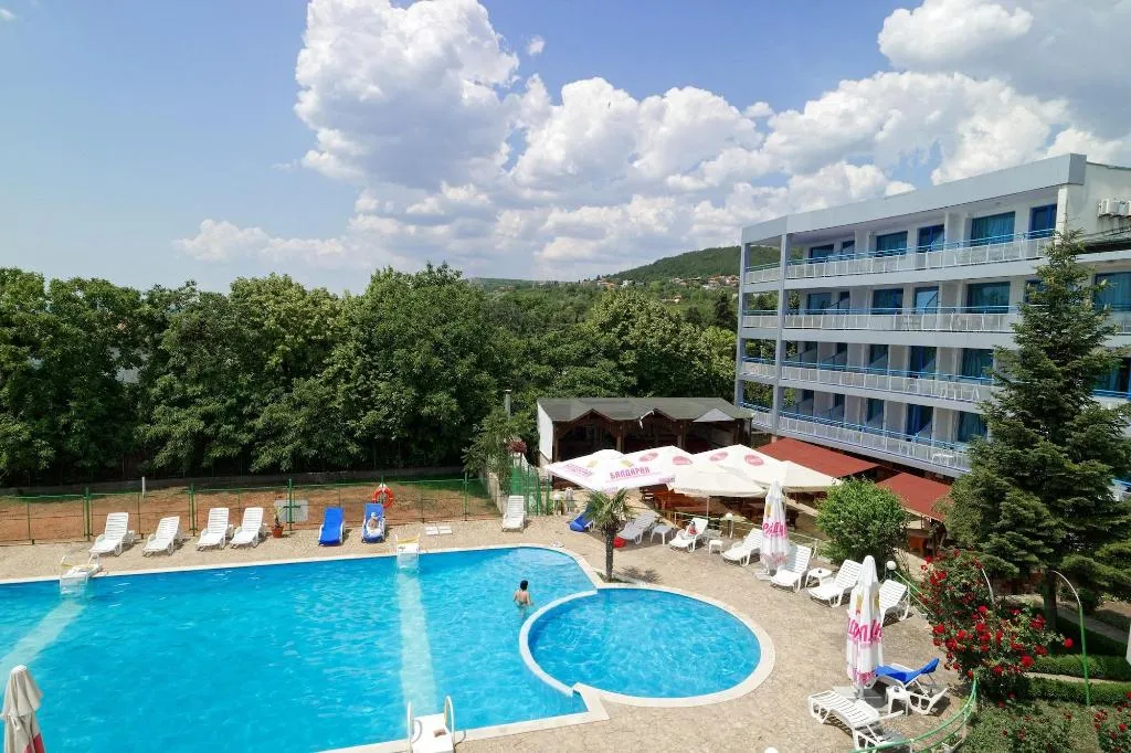 Sports and Entertainment, Iceberg Hotel, Varna