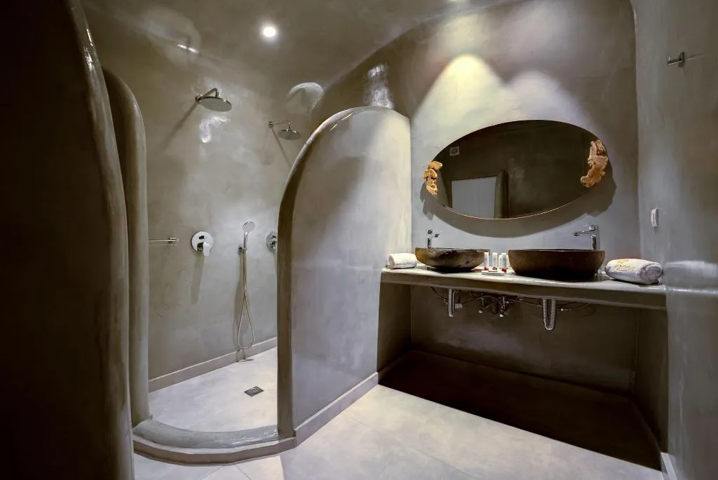 Room, Iriana Suites, Santorini