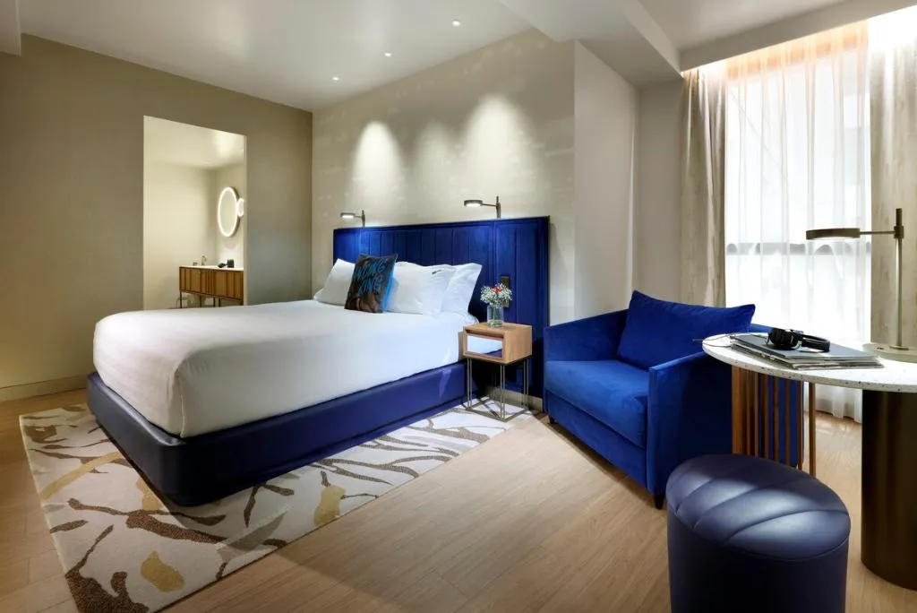 FAMILY ROOM DELUXE Room, Hard Rock Hotel Madrid, Madrid