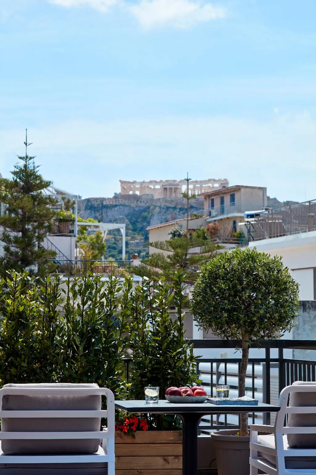 SUITE DELUXE Room, 18 Micon Street, Athens