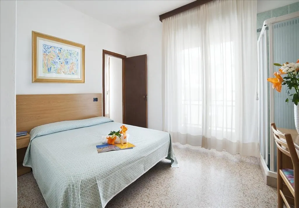 Double or Twin STANDARD Room, Hotel London, Venice
