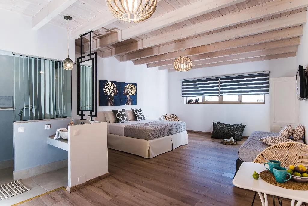 JUNIOR SUITE CAPACITY 3 Room, Sarpidon Apartments, Crete