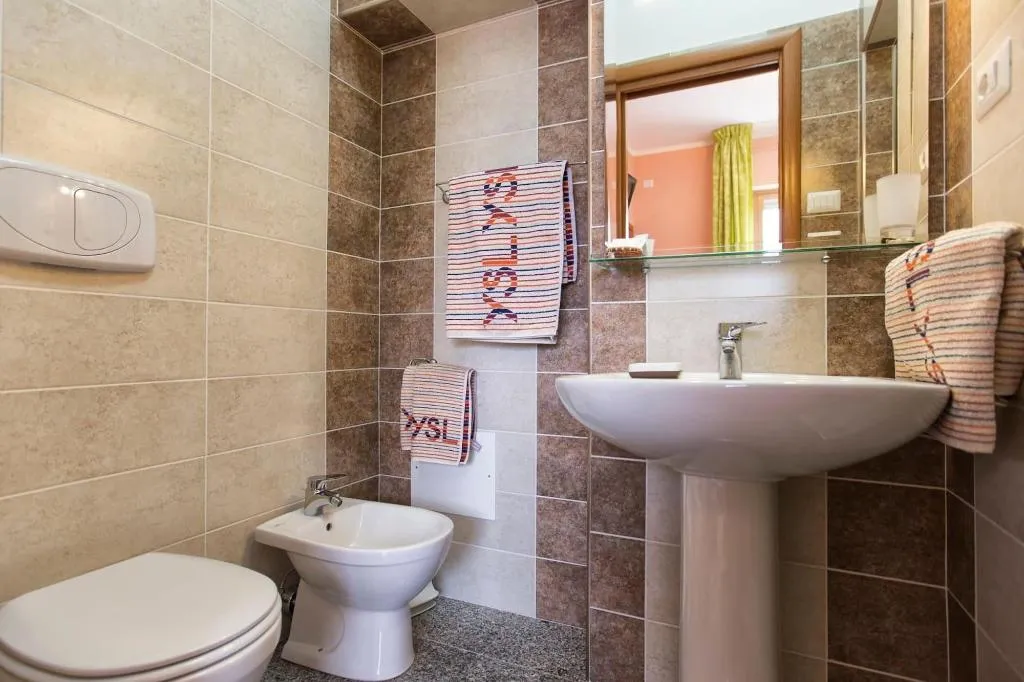 Room, Il Sole, Cagliari