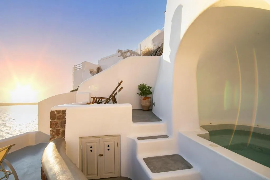 CAVE SUPERIOR SEA VIEW Room, Oia Mare Villas, Santorini