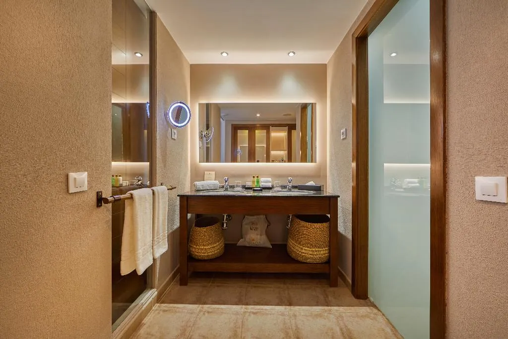 Double or Twin STANDARD Room, Secrets Lanzarote Resort & Spa (Adults Only), Lanzarote