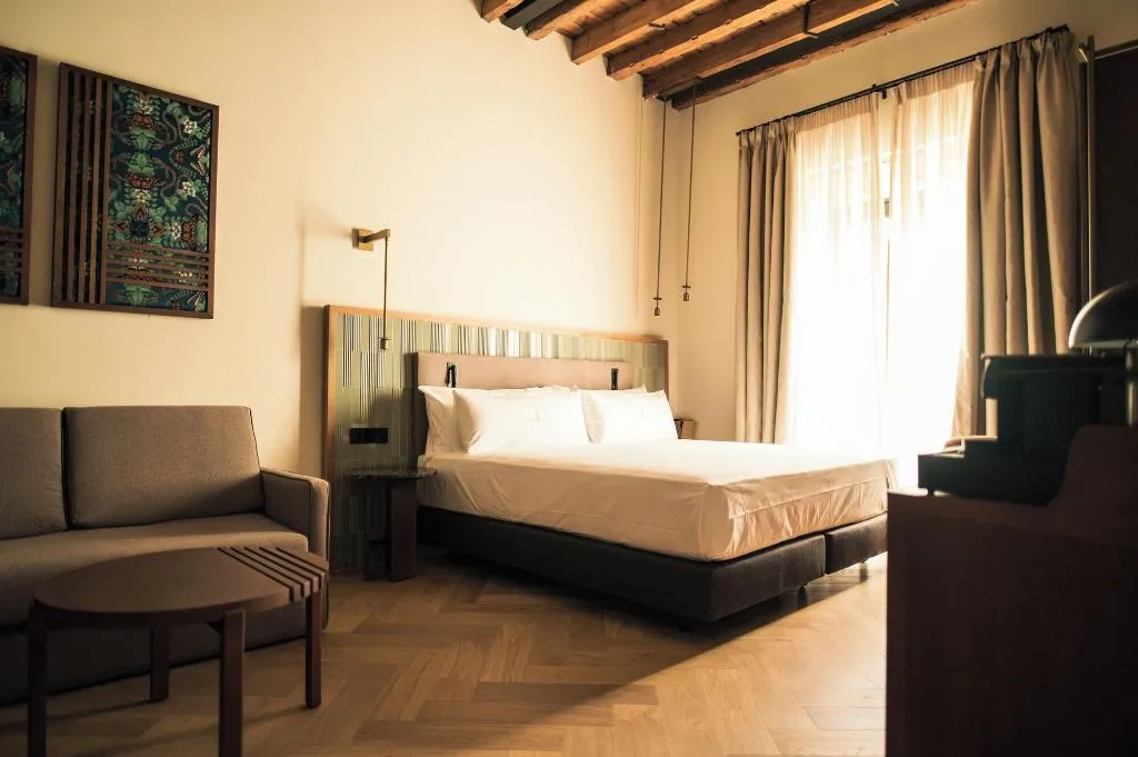 Room, Hotel Legado Magdalena, Seville