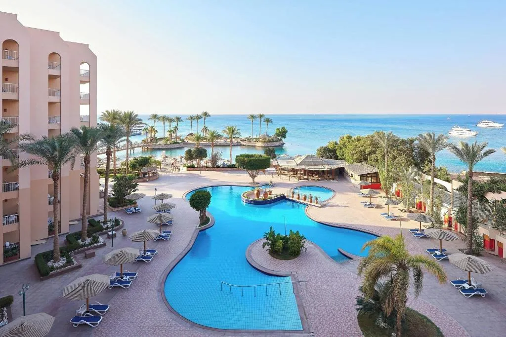 TWIN DELUXE SEA VIEW Room, Hurghada Marriott Beach Resort, Red Sea Riviera