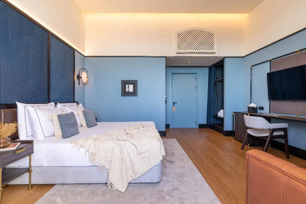 JUNIOR SUITE RIVER VIEW Room, The Editory Riverside Santa Apolonia Hotel, Lisbon
