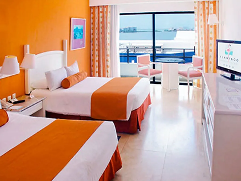 JUNIOR SUITE STANDARD Room, Flamingo Cancun All Inclusive, Cancun Area