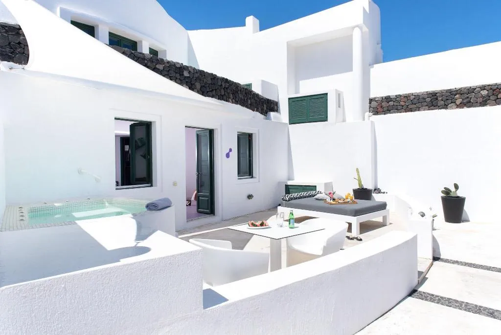 Terrace, Avant Garde Suites, Santorini