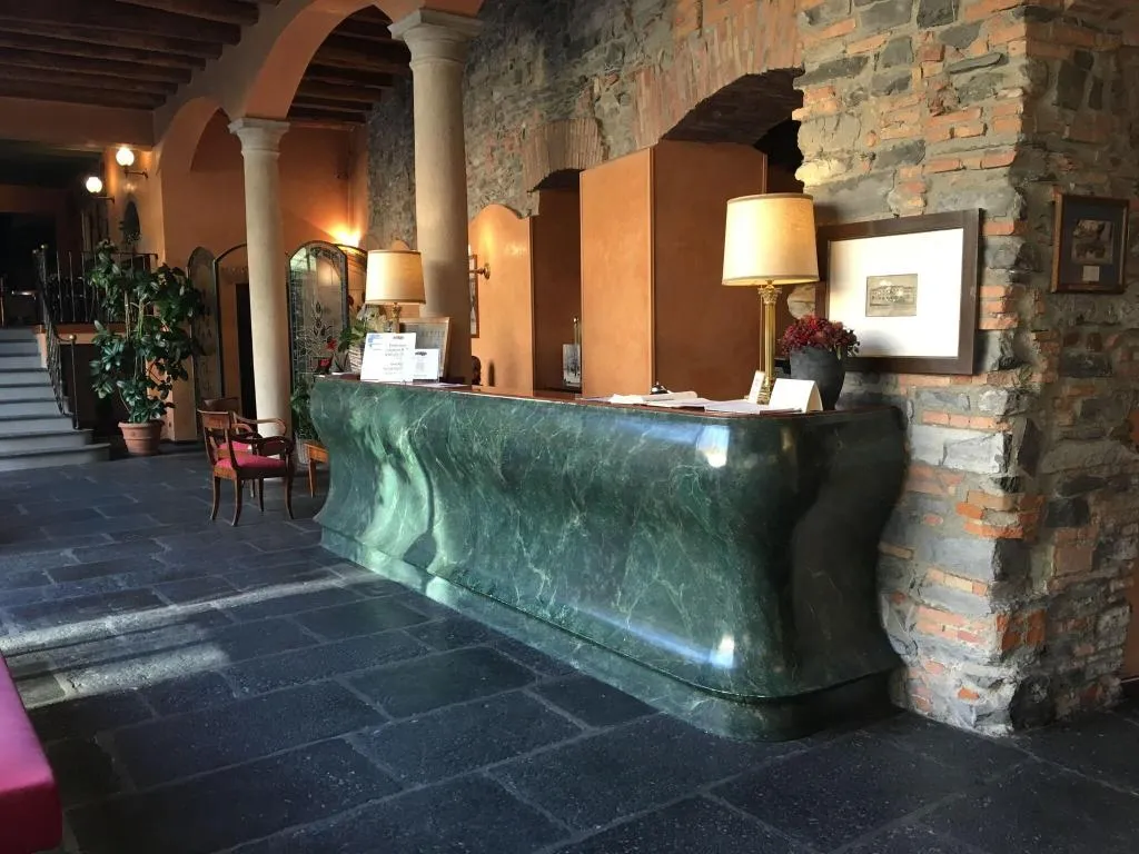 Lobby, Le Due Corti, Milan