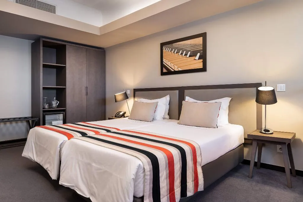 DOUBLE SINGLE USE CLASSIC Room, Hotel do Chiado, Lisbon