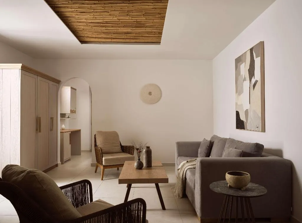 SUITE DUPLEX Room, Sea Breeze Santorini Beach Resort, Curio Collectio, Santorini