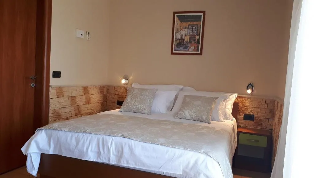 Room, Pansion Dalmacija, Split