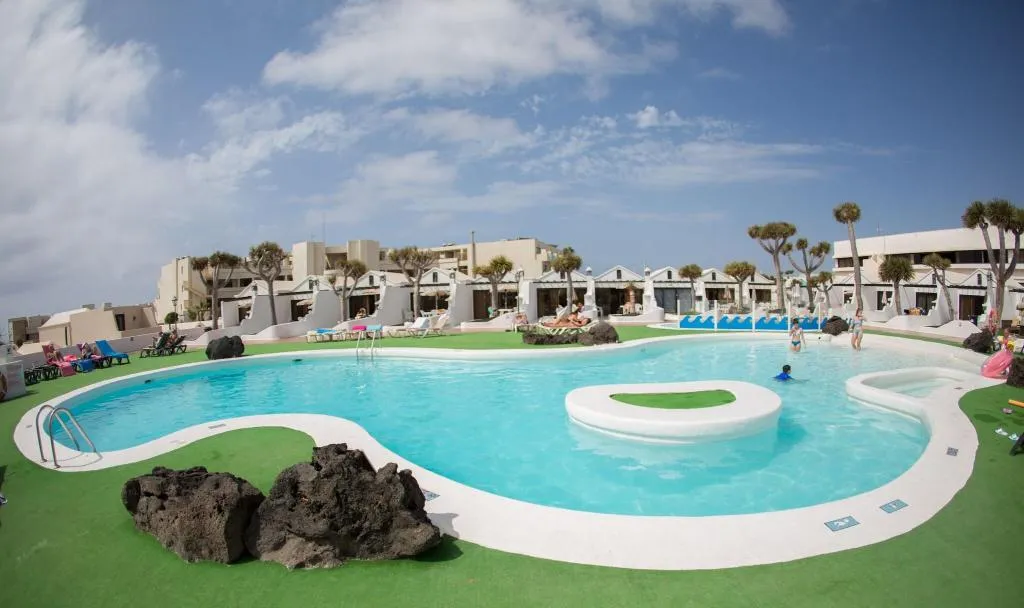 Pool, Sands Beach Resort, Lanzarote