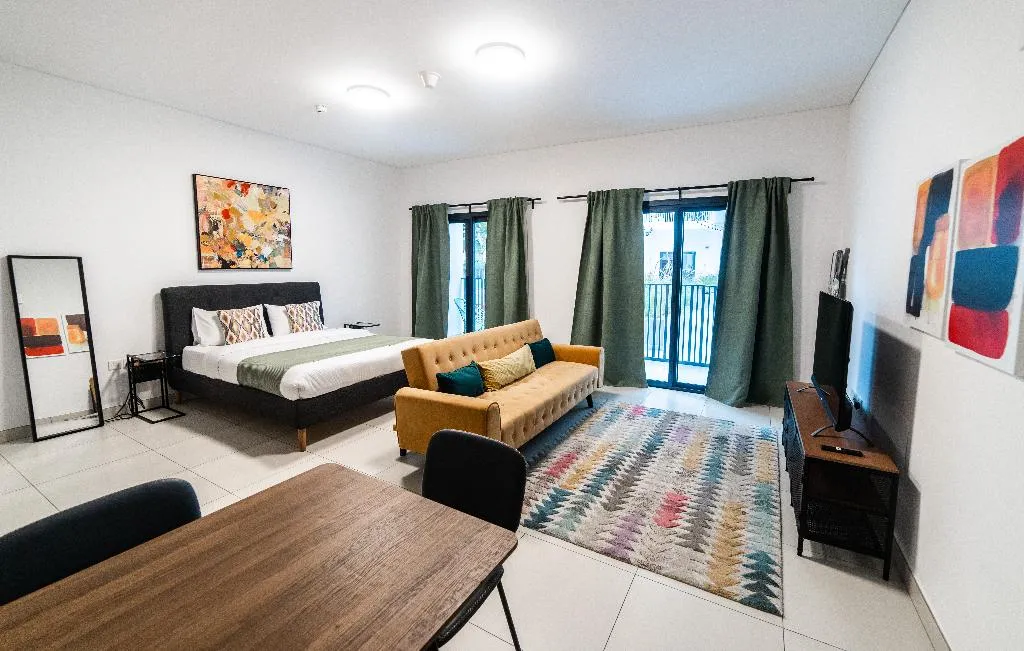 STUDIO STANDARD Room, You&Co Dubai, Dubai