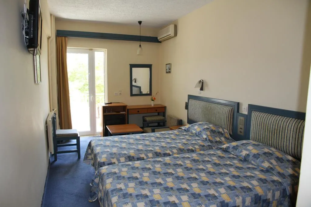 Room, Astron, Kos