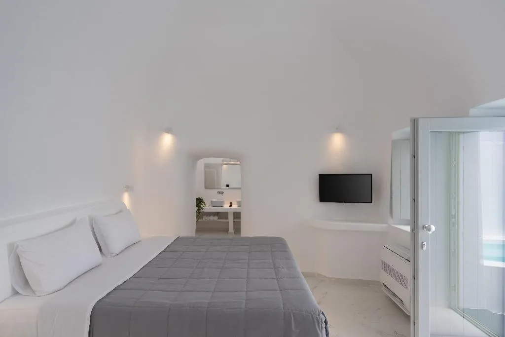 SUITE HONEYMOON Room, White Concept Caves, Santorini