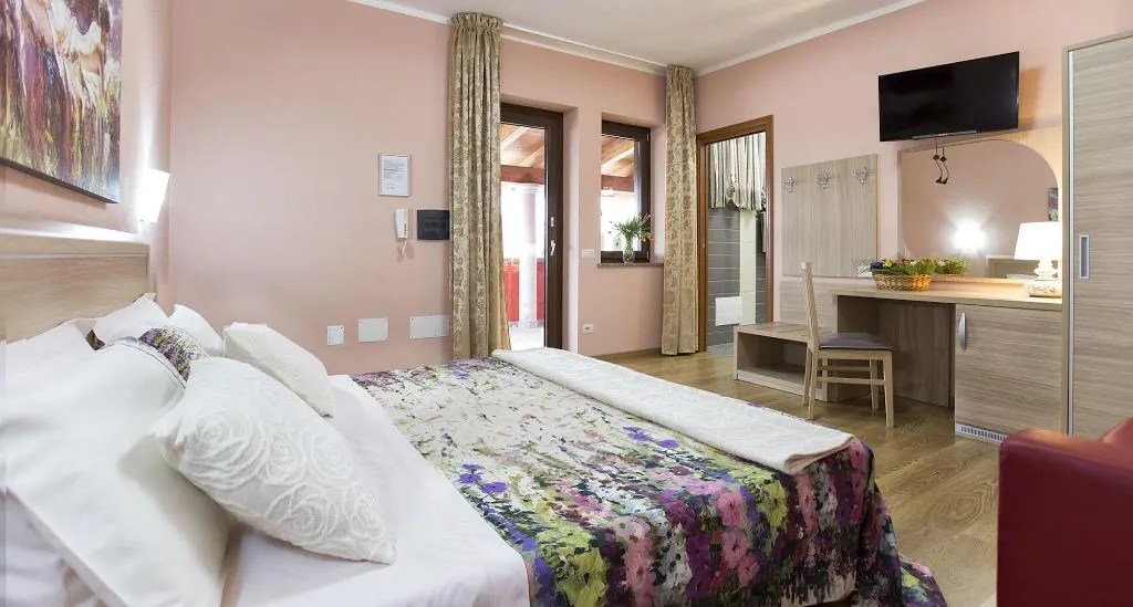 Room, Il Sole, Cagliari