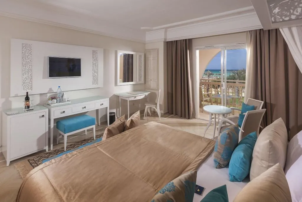 APARTMENT ONE BEDROOM Room, TUI BLUE Palm Beach Palace, Tunisia