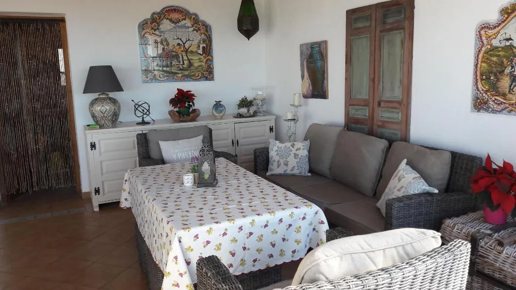 General view, Casa Roble B&B, Seville