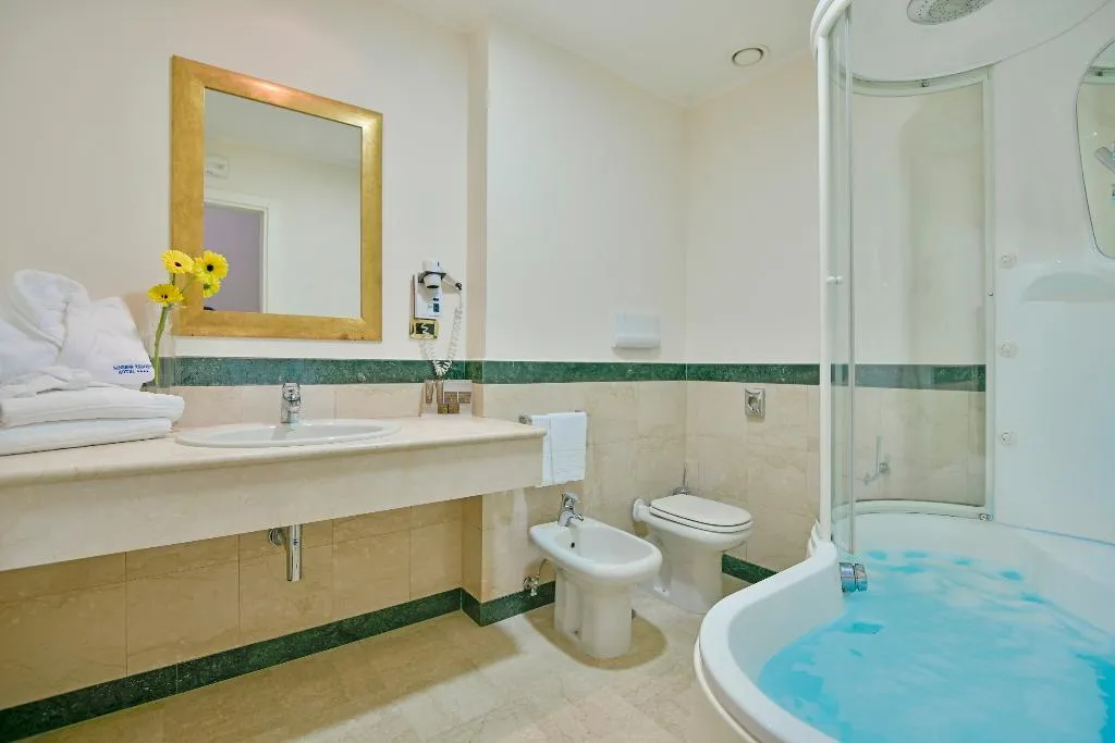 Double or Twin DELUXE Room, Minerva Resort Hotel, Naples