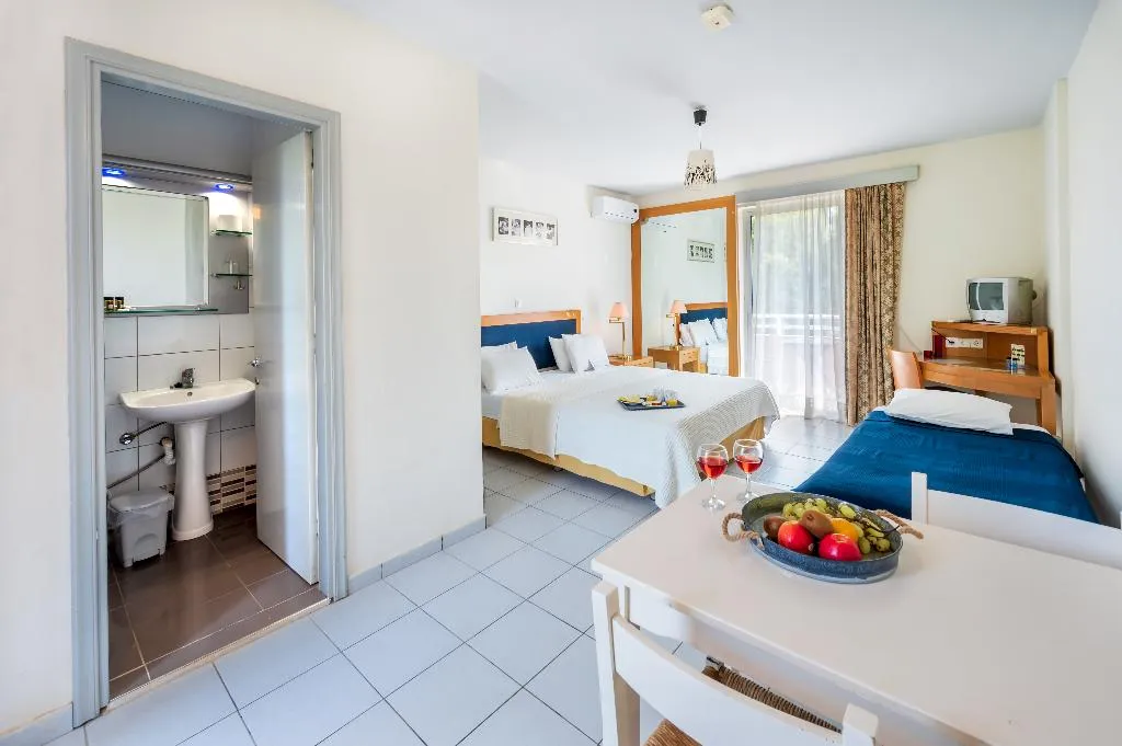 TRIPLE STANDARD Room, Jonathan Apartments, Kos