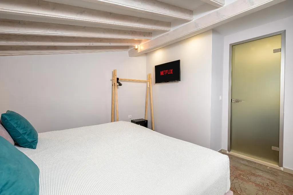 STUDIO STANDARD Room, Korina Apart Hotel, Corfu