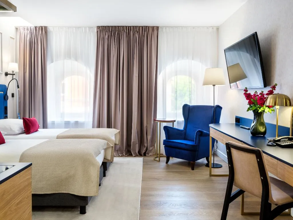 TWIN STANDARD Room, Hotel Golden Queen, Krakow