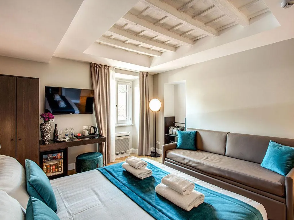 TRIPLE SUPERIOR Room, Hotel 55 Fiftyfive, Rome