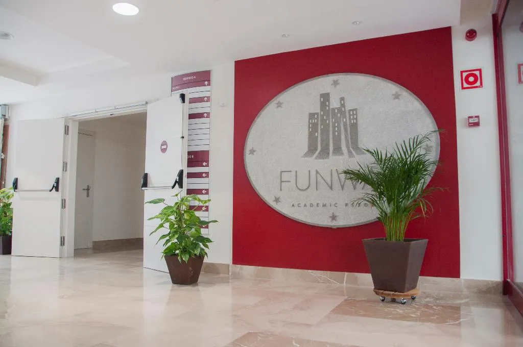 Lobby, Funway Academic Resort, Madrid
